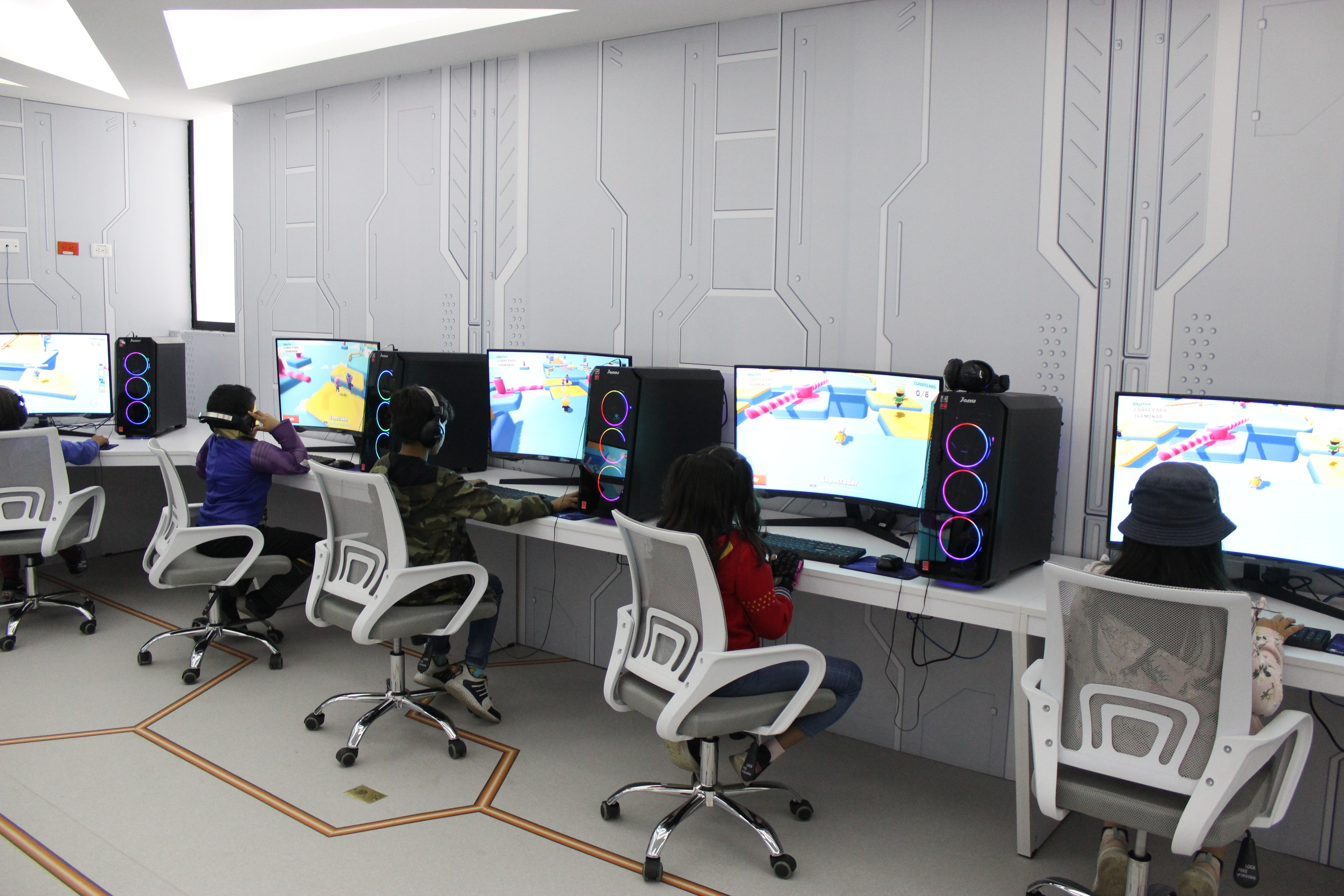 gaming room